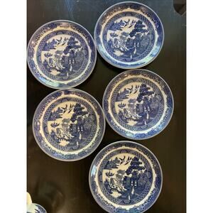 Set of 5 Johnson Bros Blue Willow Cups & Saucers England